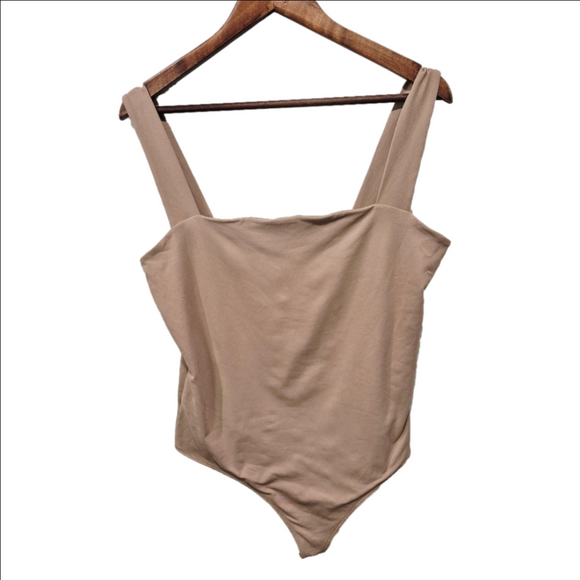 Abercrombie & Fitch Tops - Abercrombie & Fitch Soft A&F Tan Square Neck Seamless Bodysuit Size XL